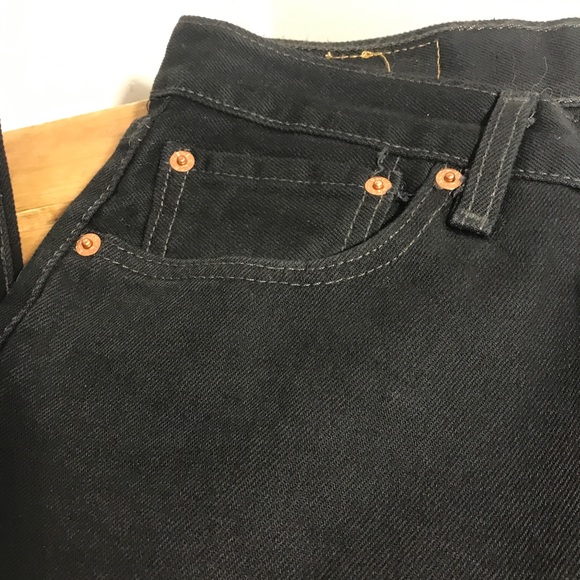 Mens Levi’s 501 Jeans - Picture 6 of 11